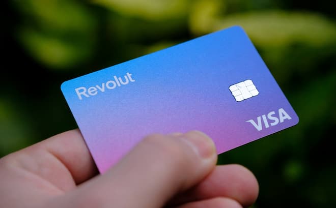 Revolut da el ‘sorpasso’ a Santander y CaixaBank en nuevas altas de clientes