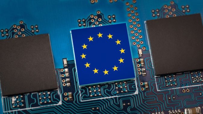 Ley europea de chips para no depender de Asia y EE UU en semiconductores