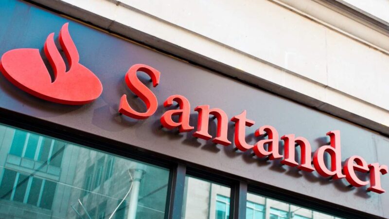 Santander estima un golpe de 55 millones por la crisis bancaria de EEUU