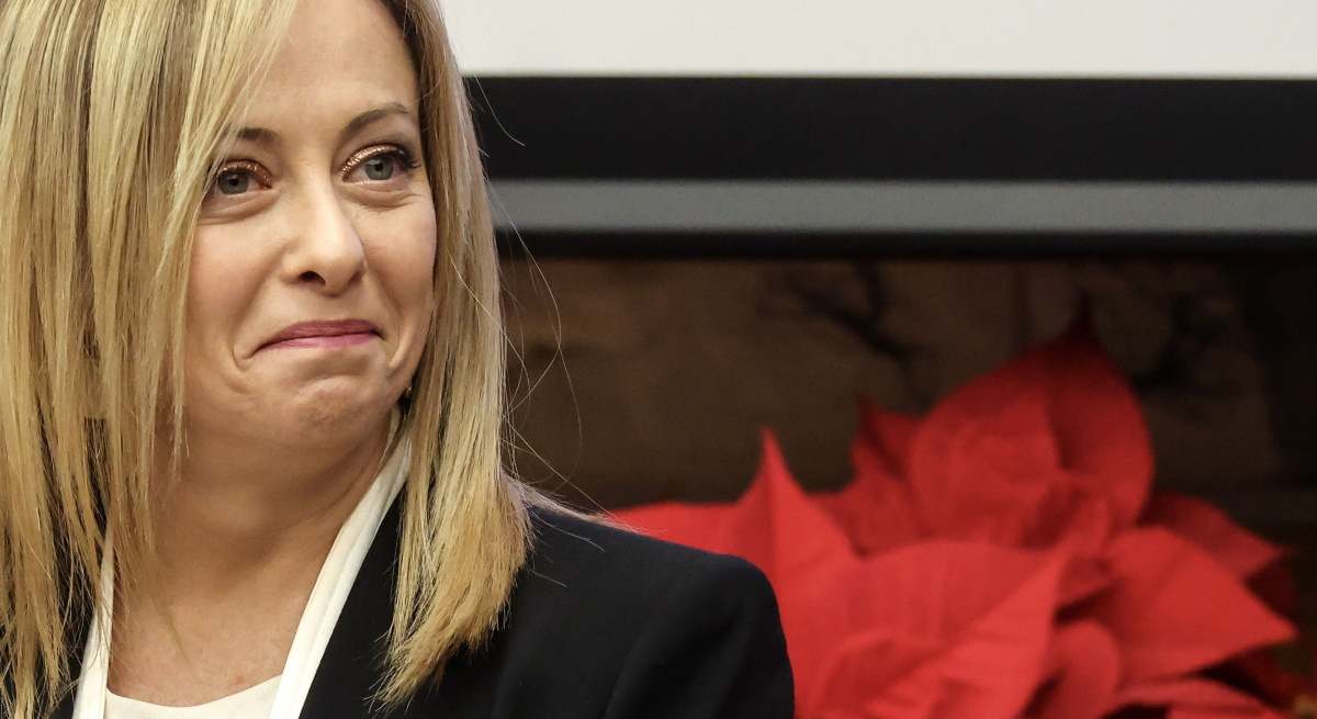 Meloni golpea a la banca europea tras anunciar por sorpresa el impuesto al sector