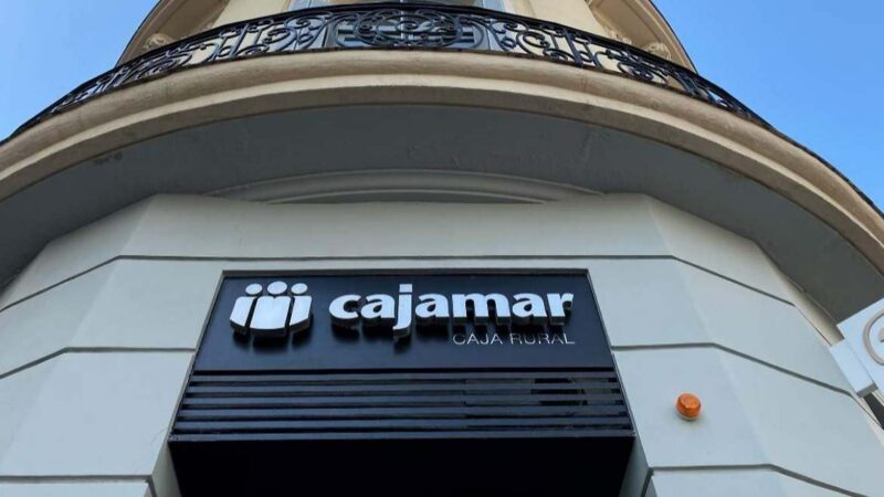 Cajamar vende a Balbec Capital 136 millones en créditos sanos con incidencias